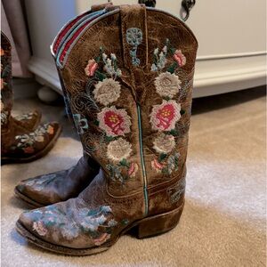 listing-status-banner